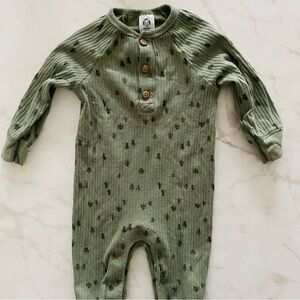 Gerber Green Cotton Blend Onesie Jumpsuit with Tree Print
